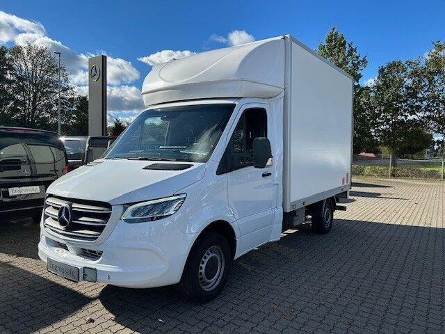 Hvid Mercedes Sprinter 319 fra 2021