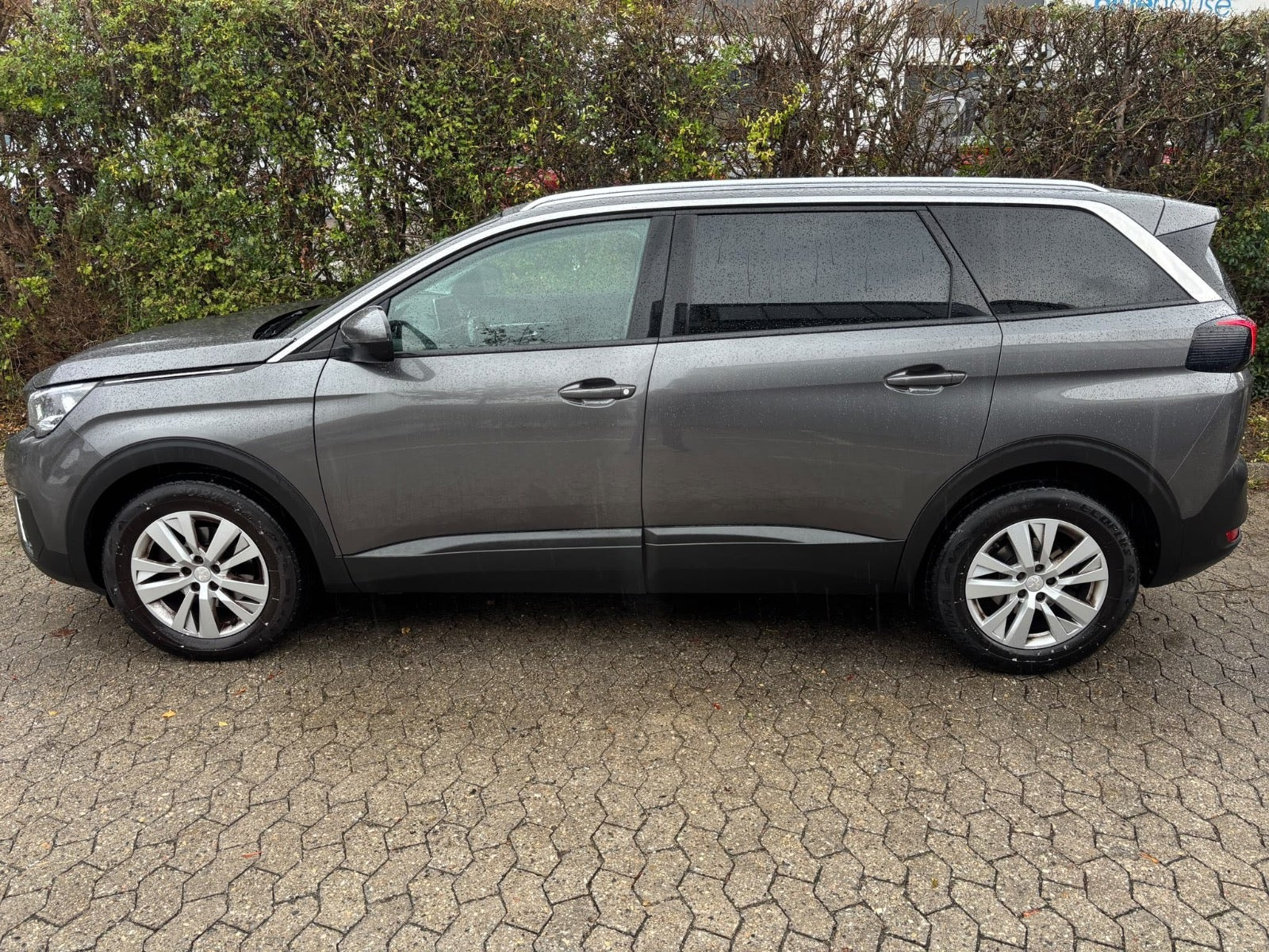 undefined Peugeot 5008 fra 2018