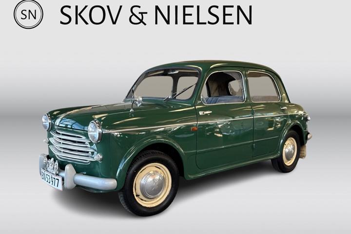 Grøn Fiat 1100 fra 1956 set udefra