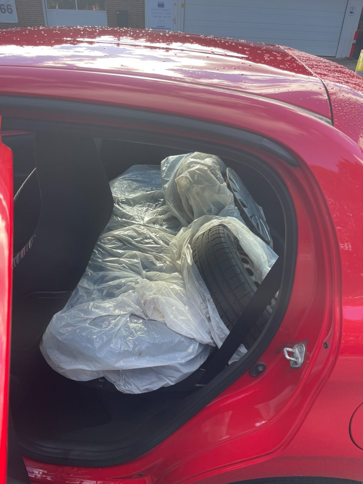 Rød Citroën C1 fra 2018