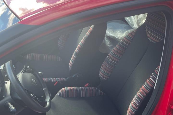 Rød Citroën C1 fra 2018