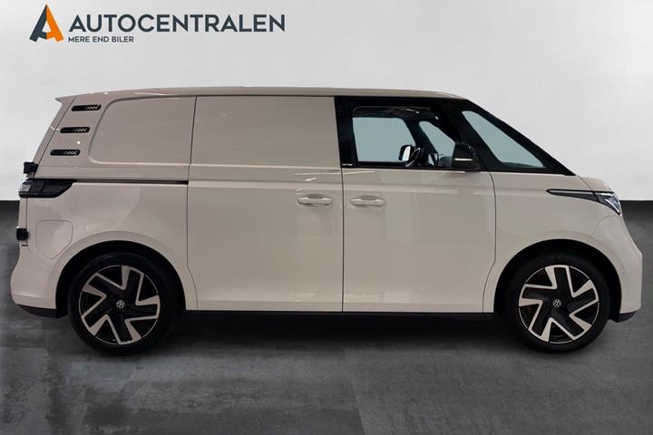Hvid VW ID.Buzz fra 2025