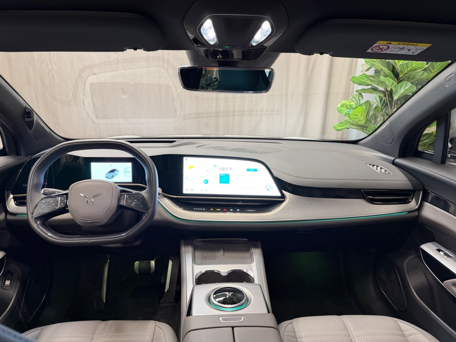 Hongqi EHS7 111 Exclusive