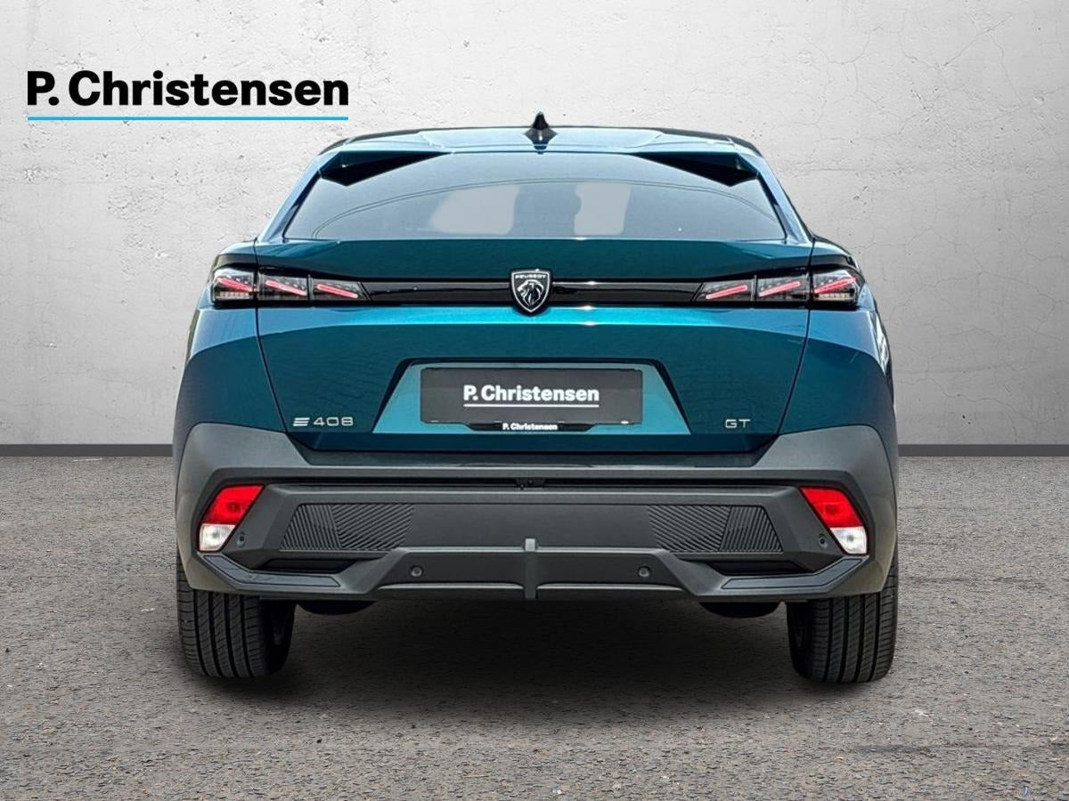 Blå Peugeot e-408 fra 2025