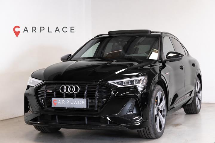 Sort Audi e-tron fra 2021