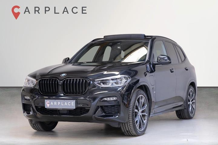 Sort BMW X3 fra 2021