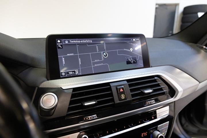 Sort BMW X3 fra 2021