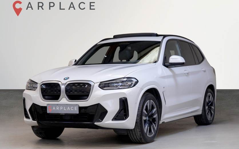 BMW iX3 Charged M-Sport