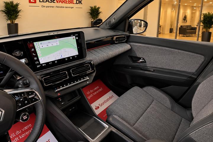 Hvid Renault 4 E-Tech fra 2026