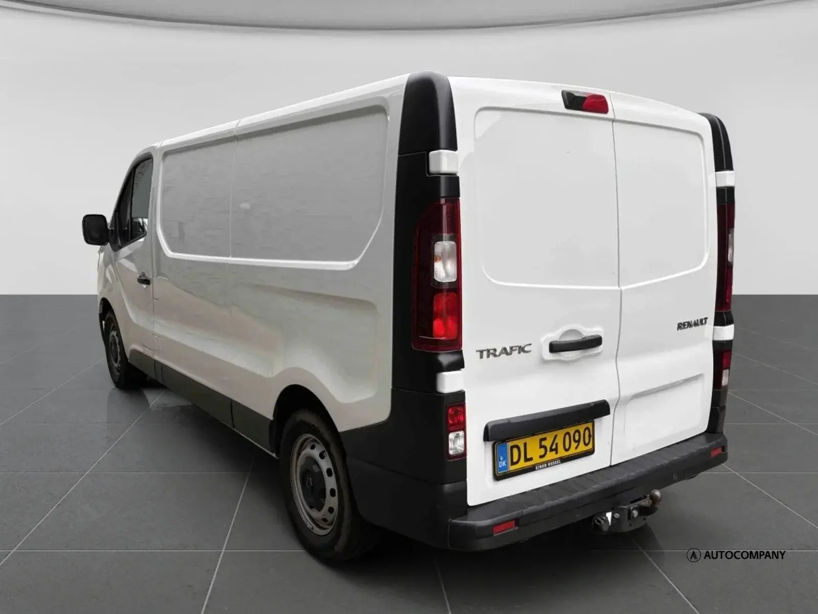Hvid Renault Trafic fra 2022