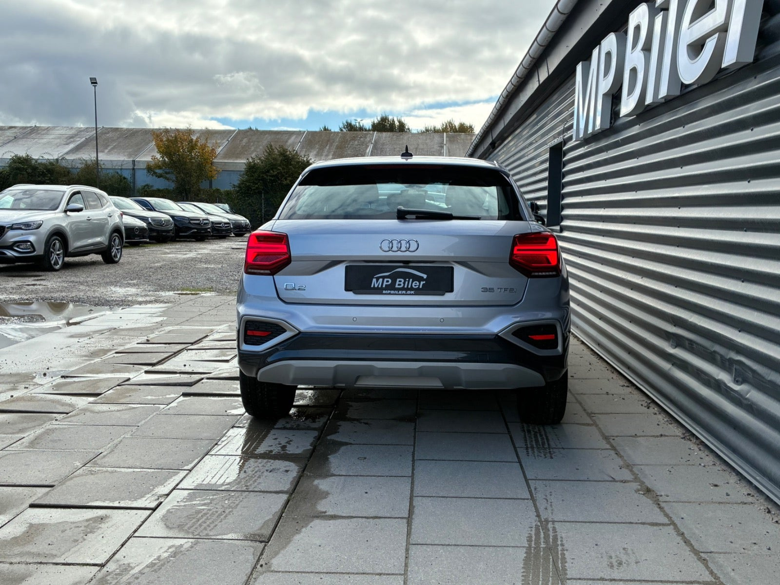 Sølv Audi Q2 fra 2021