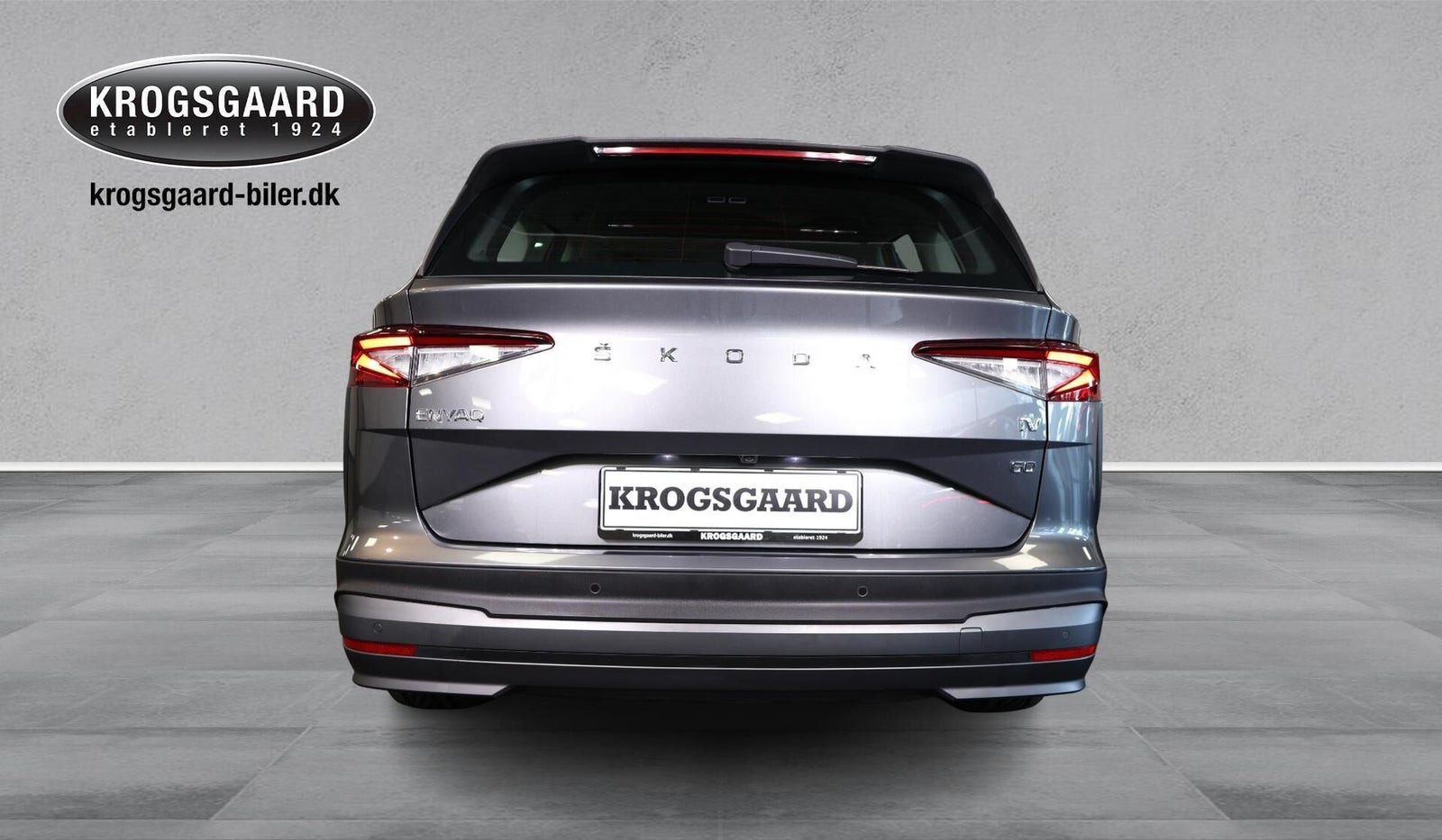 Grå Skoda Enyaq fra 2023
