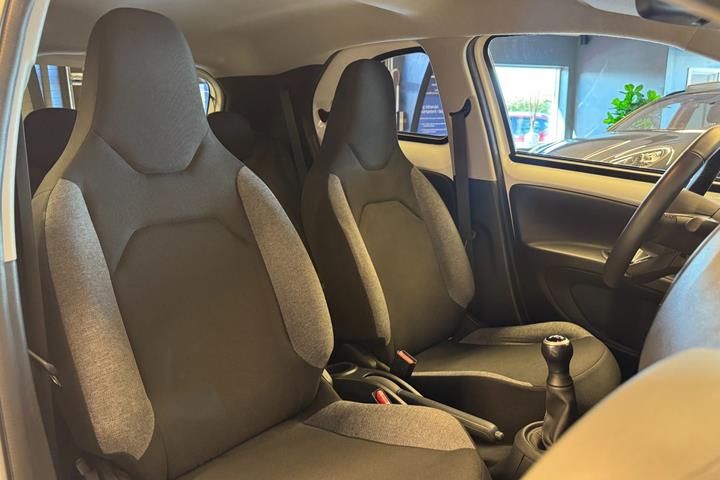 Hvid Toyota Aygo X fra 2022