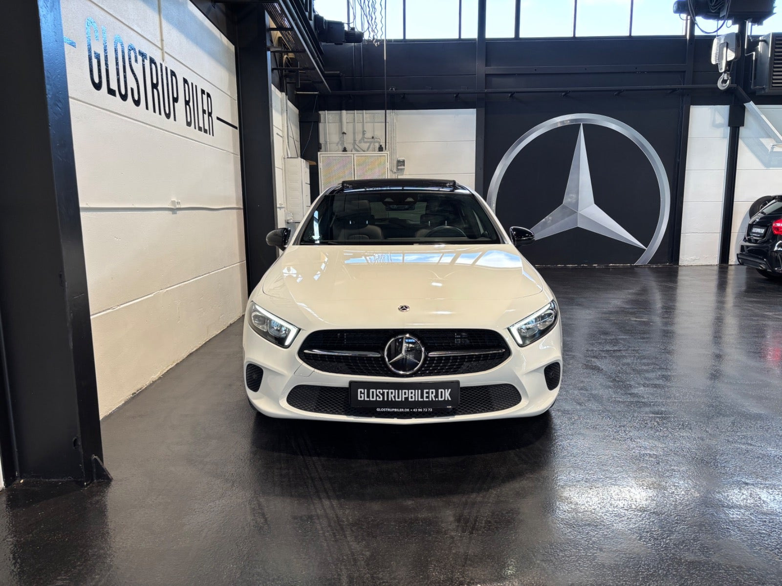 Hvid Mercedes A250 e fra 2020
