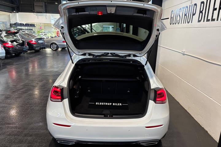 Hvid Mercedes A250 e fra 2020