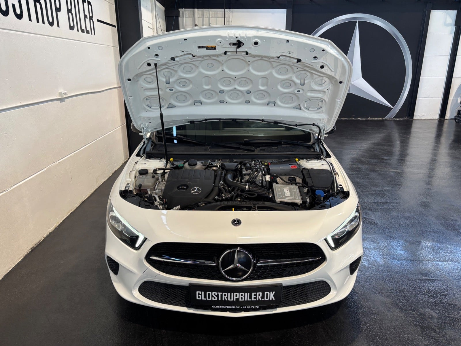 Hvid Mercedes A250 e fra 2020