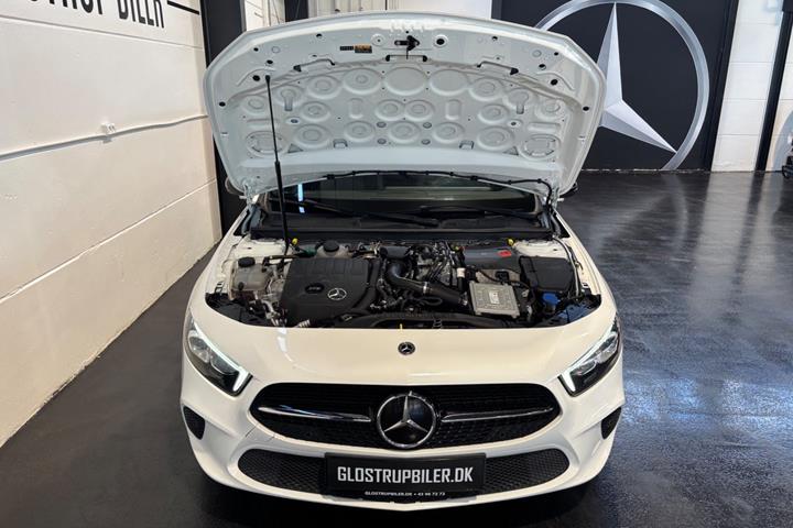 Hvid Mercedes A250 e fra 2020
