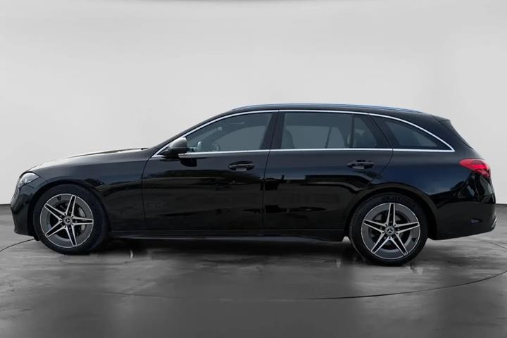 Sort Mercedes C220 d fra 2024