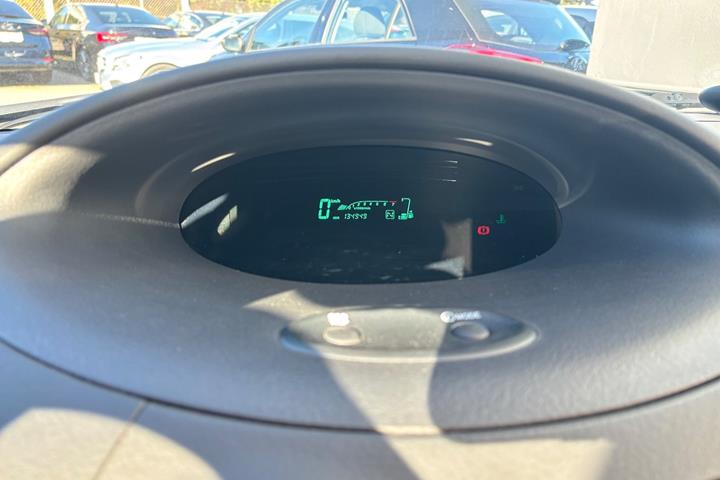 Hvid Toyota Yaris fra 2005