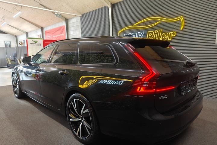 undefined Volvo V90 fra 2022