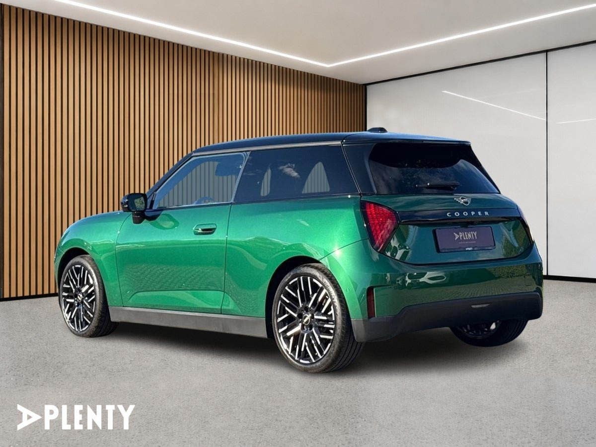 Grøn Mini Cooper E fra 2024