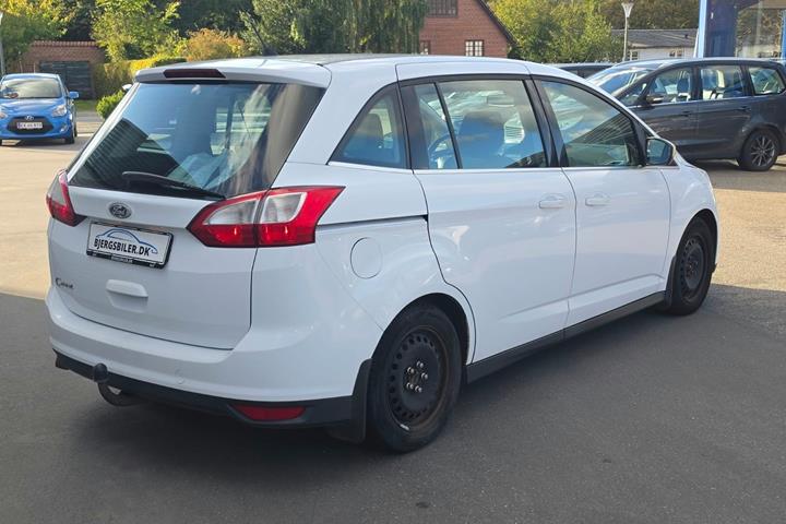 Hvid Ford Grand C-Max fra 2011