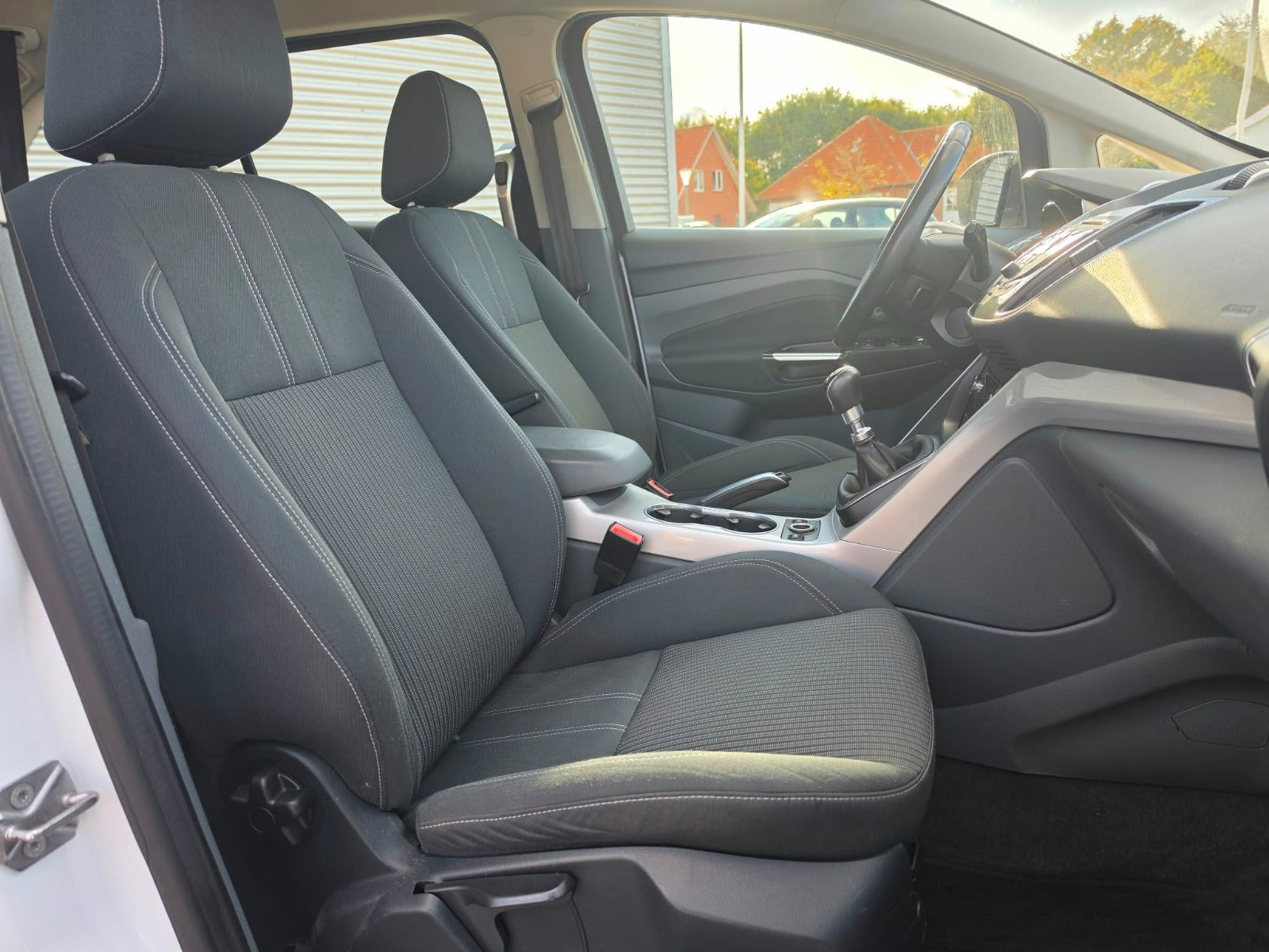 Hvid Ford Grand C-Max fra 2011