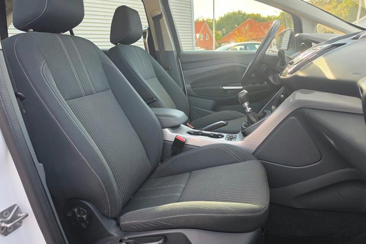 Hvid Ford Grand C-Max fra 2011