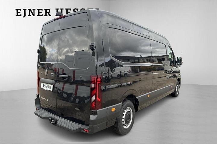 Sort Renault Master V T35 fra 2026