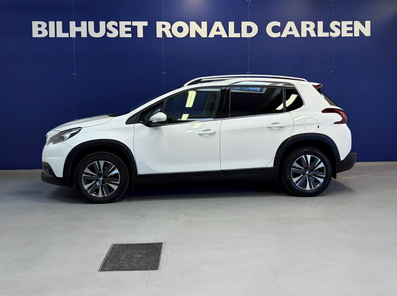 Peugeot 2008 1,2 e-THP 110 Desire Sky EAT6