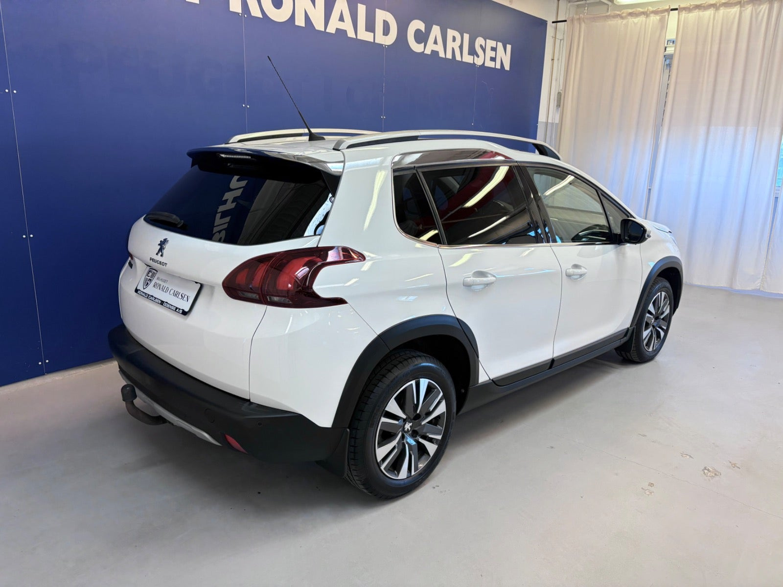 Hvid Peugeot 2008 fra 2017