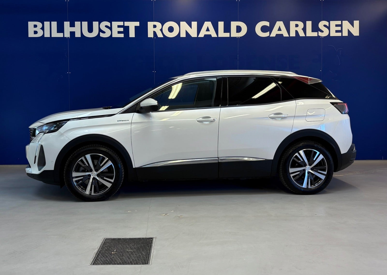 Peugeot 3008 1,6 Hybrid4 Allure Pack Limited EAT8