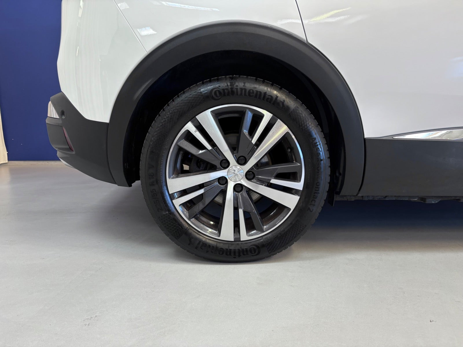 Hvid Peugeot 3008 fra 2021