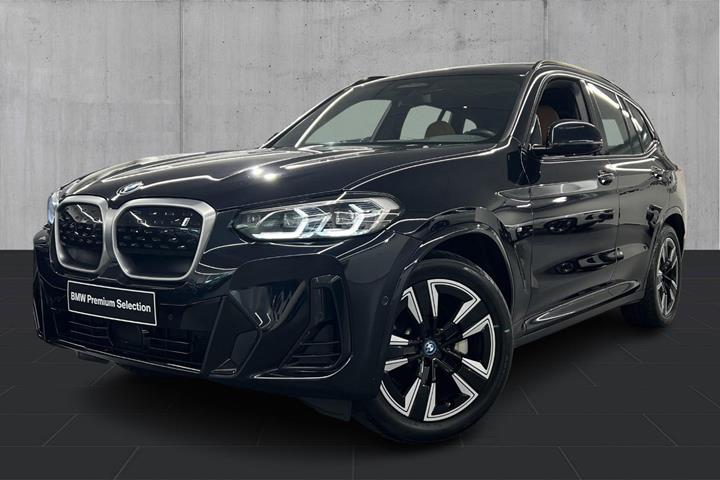 Sort BMW iX3 fra 2024