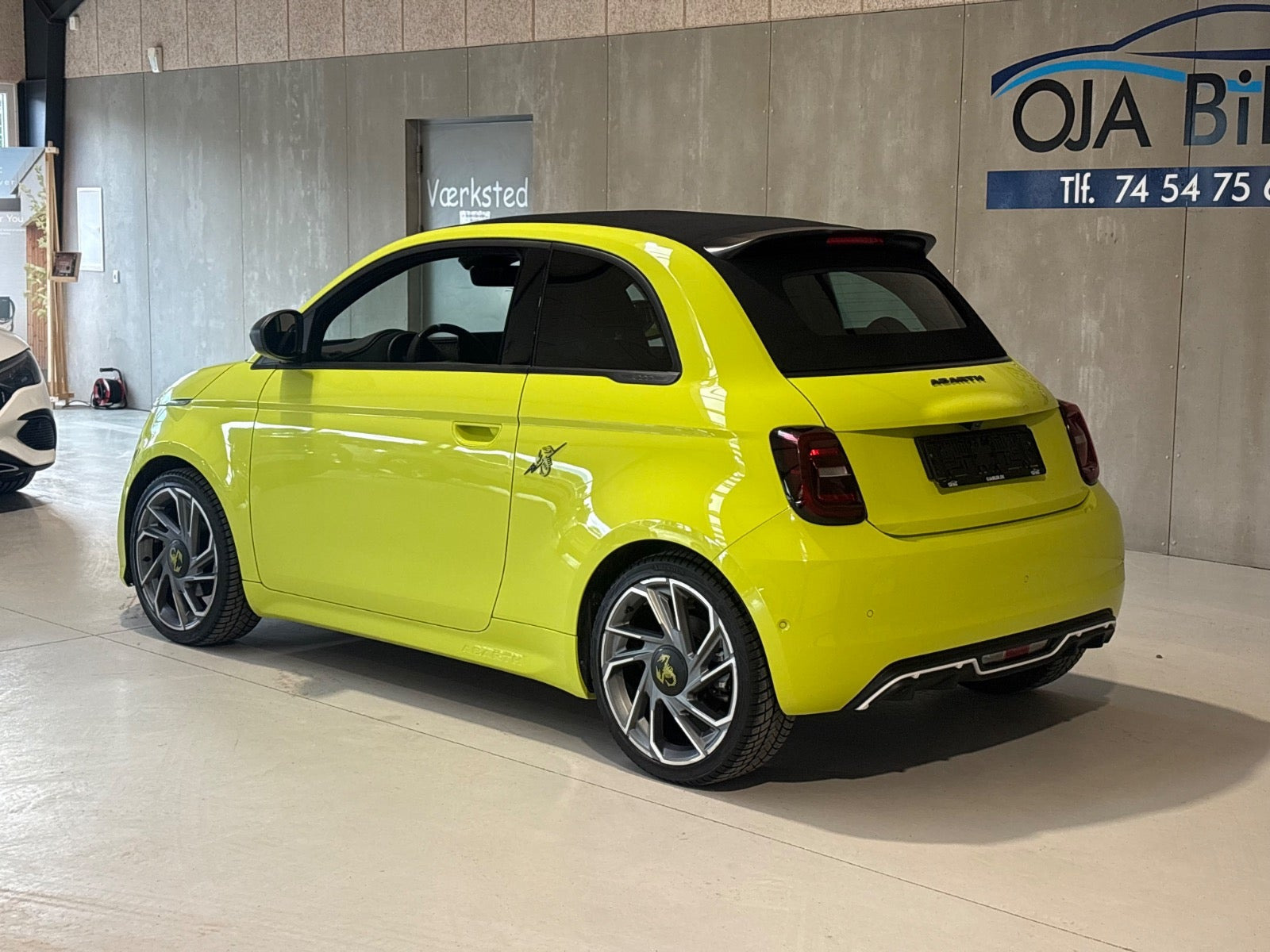 Gul Abarth 500e fra 2024