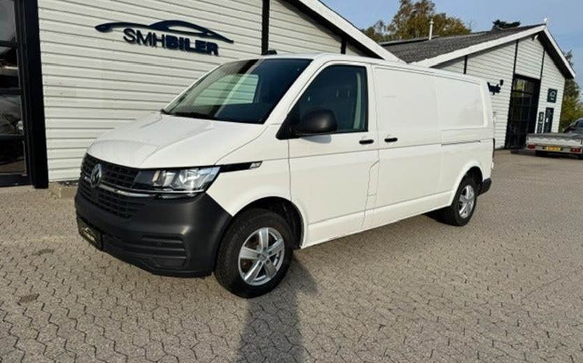 VW Transporter 2,0 TDi 150 Kassevogn DSG lang