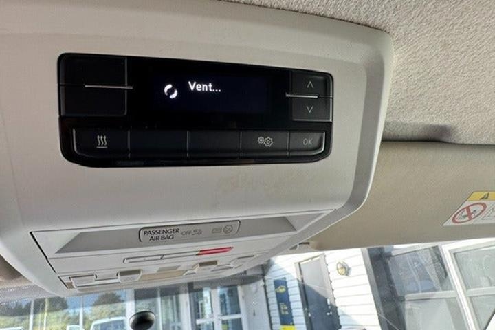 Hvid VW Transporter fra 2021
