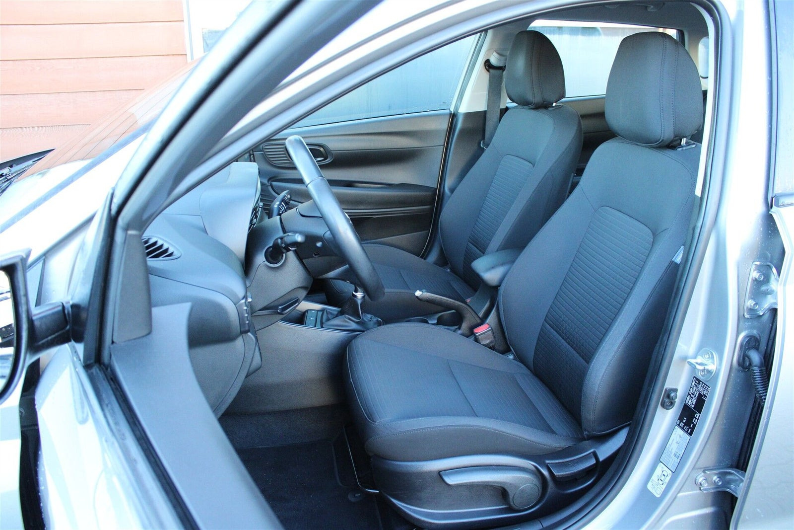 Orange Hyundai i20 fra 2022