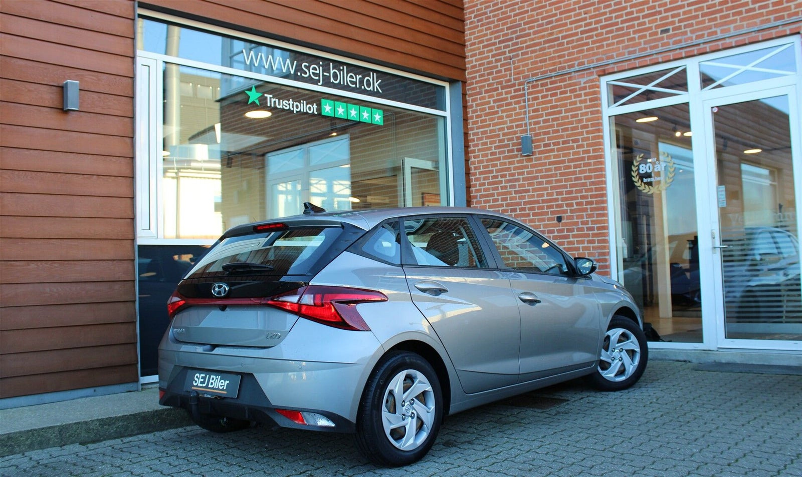 Orange Hyundai i20 fra 2022