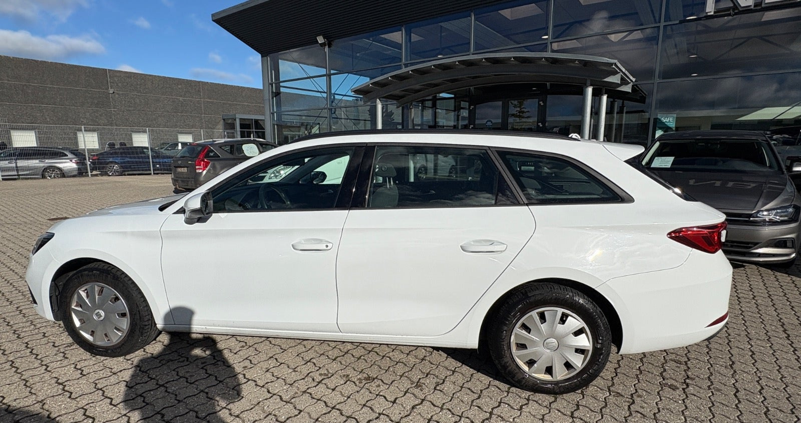 Hvid Seat Leon fra 2021