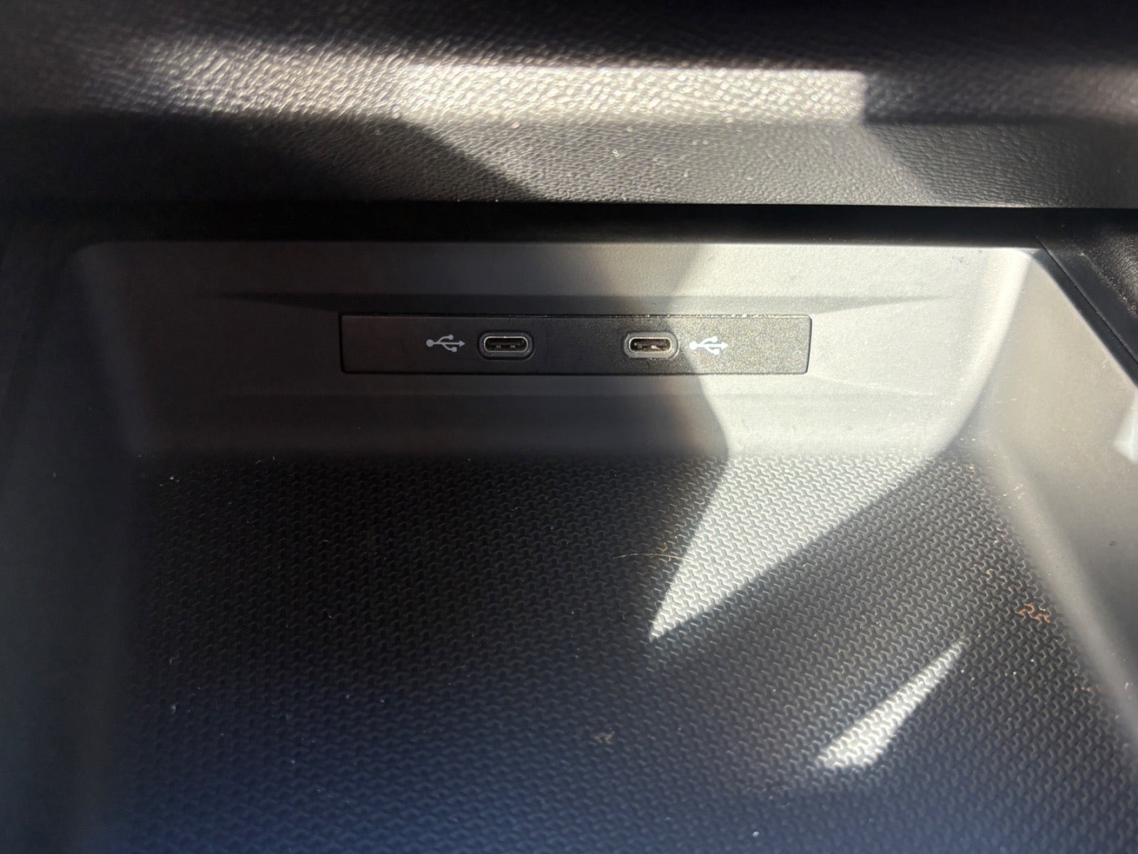 Hvid Seat Leon fra 2021