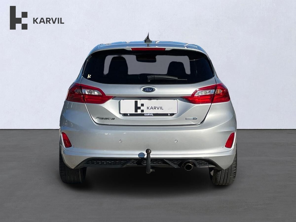 Grå Ford Fiesta fra 2020