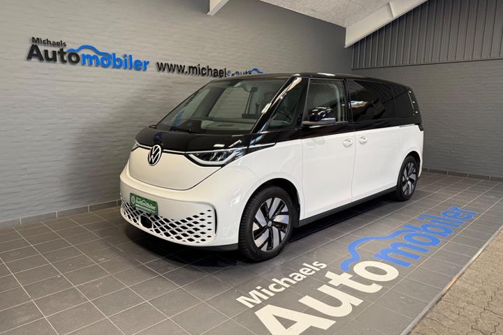 Hvid VW ID.Buzz fra 2025 set udefra