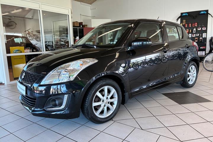 Sort Suzuki Swift fra 2014