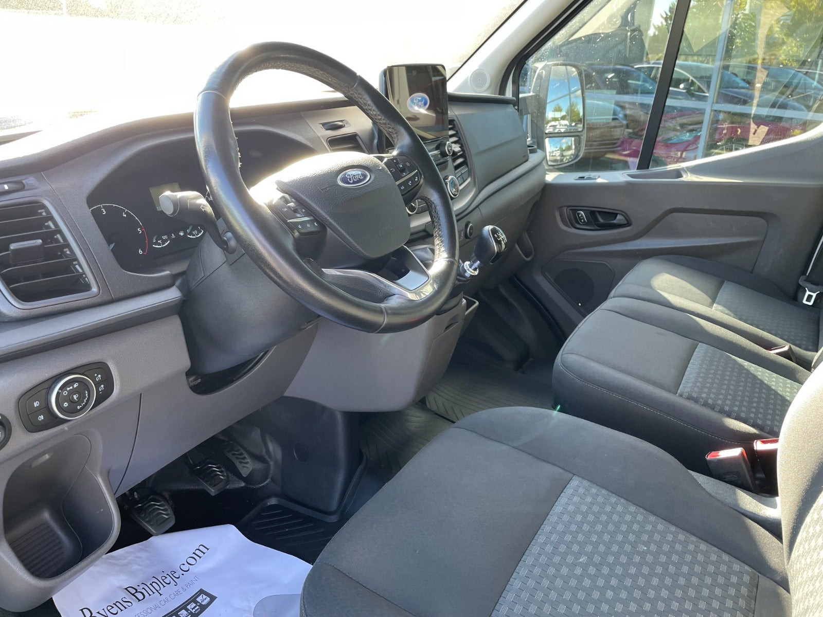 Hvid Ford Transit 350 L3 Chassis fra 2021