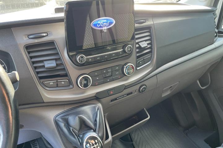 Hvid Ford Transit 350 L3 Chassis fra 2021