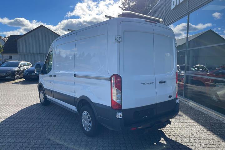 Hvid Ford Transit 350 L2 Van fra 2017