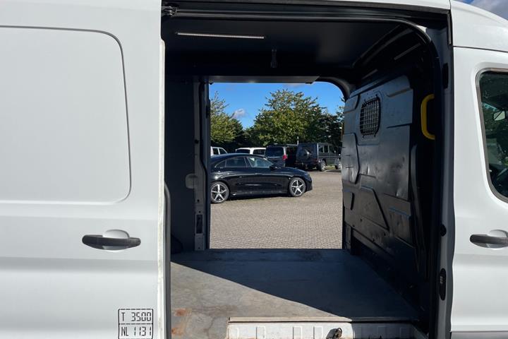 Hvid Ford Transit 350 L2 Van fra 2017