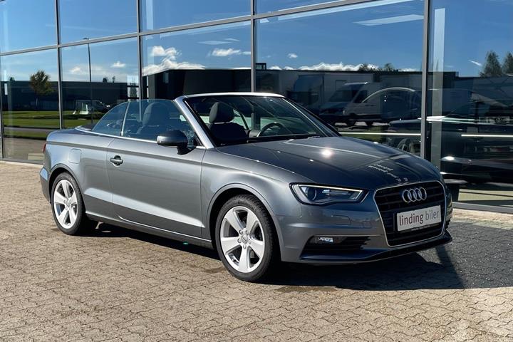 Grå Audi A3 fra 2015