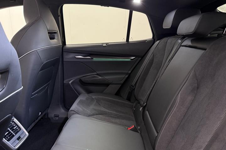 Grøn Skoda Enyaq fra 2025